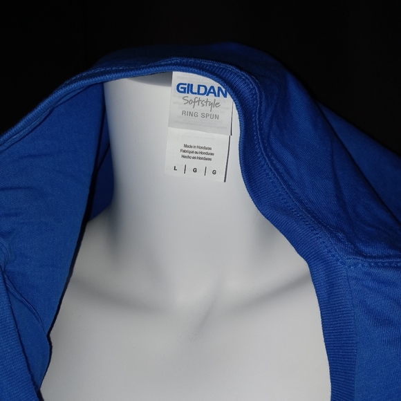 💜Yes, I Am A Fiancé💜 Women's Printed Tee - Picture 6 of 6